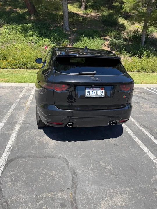 2020 Jaguar F-Pace SVR - Image 8 of 9