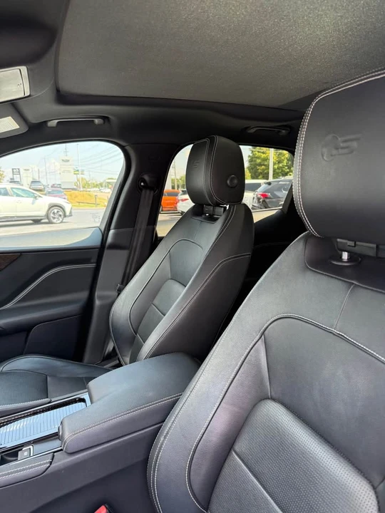 2020 Jaguar F-Pace SVR - Image 10 of 12