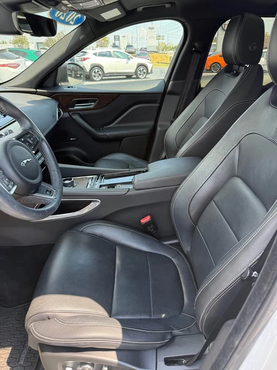 2020 Jaguar F-Pace SVR - Image 9 of 12