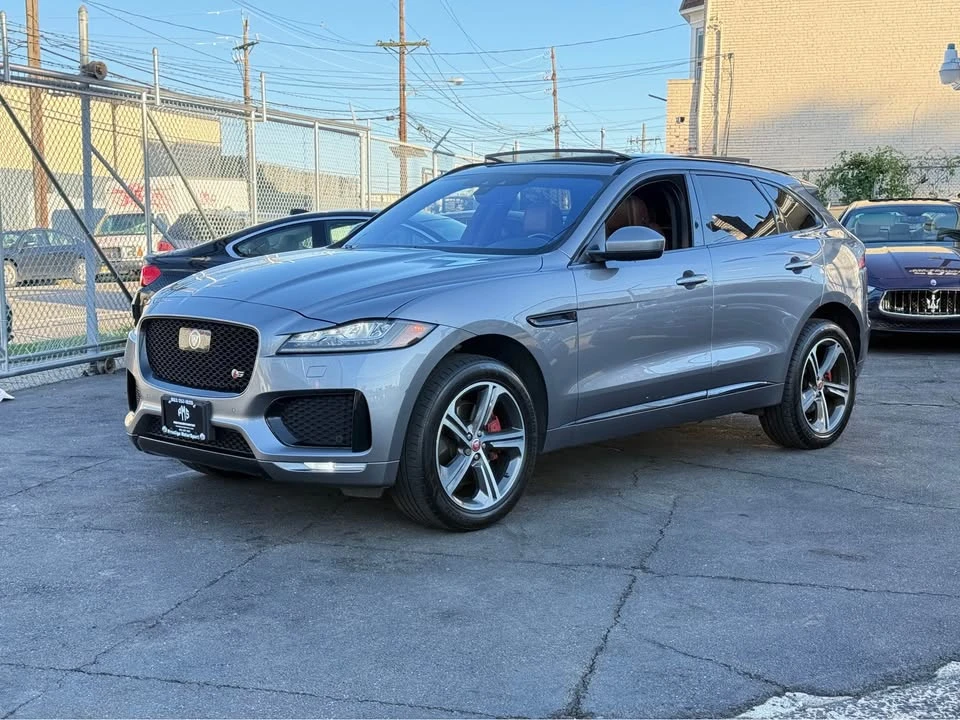 2020 Jaguar F-Pace SVR - Image 2 of 20