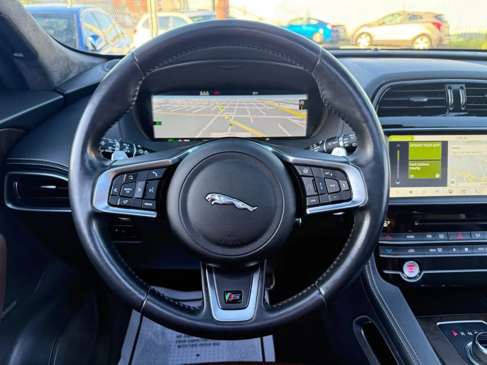2020 Jaguar F-Pace SVR - Image 14 of 20