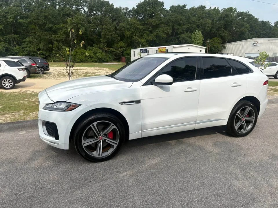 2020 Jaguar F-Pace SVR - Image 4 of 15