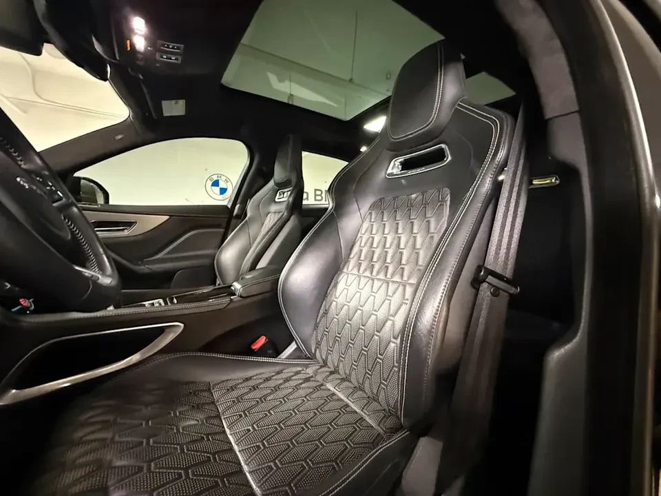 2020 Jaguar F-Pace SVR - Image 14 of 16