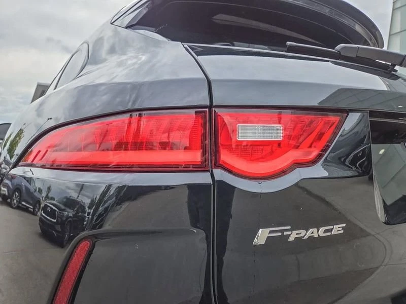2020 Jaguar F-Pace SVR - Image 7 of 20