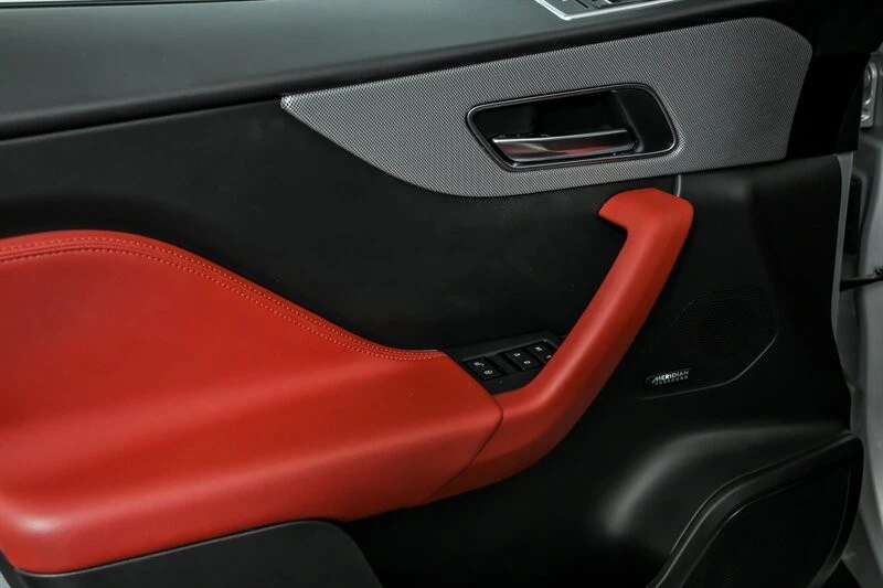 2020 Jaguar F-Pace SVR - Image 15 of 21