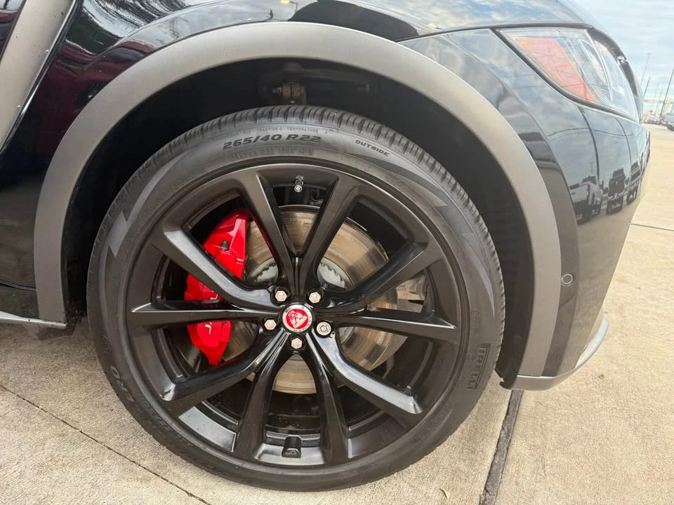 2020 Jaguar F-Pace SVR - Image 4 of 8