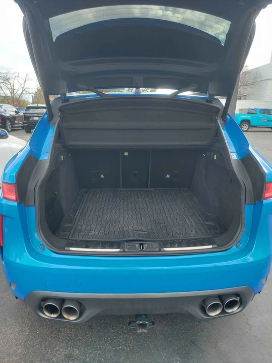 2020 Jaguar F-Pace - Image 13 of 14