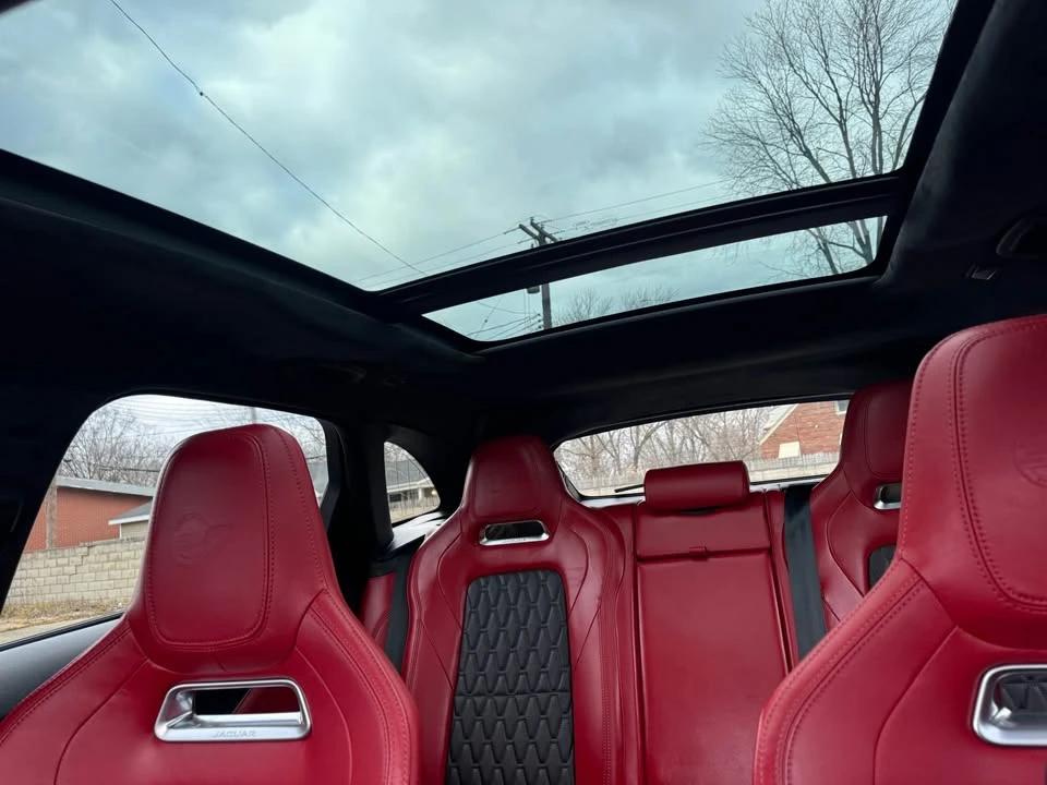 2020 Jaguar F-Pace - Image 13 of 14