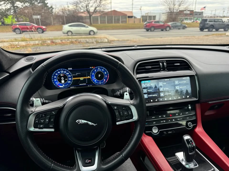 2020 Jaguar F-Pace - Image 11 of 14
