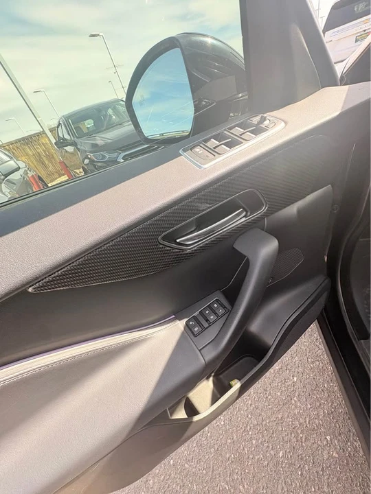 2020 Jaguar F-Pace SVR - Image 9 of 15