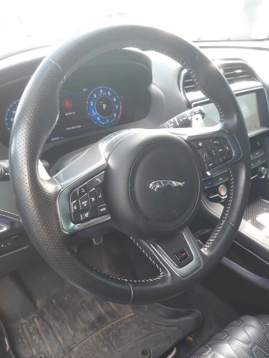 2020 Jaguar F-Pace - Image 5 of 14