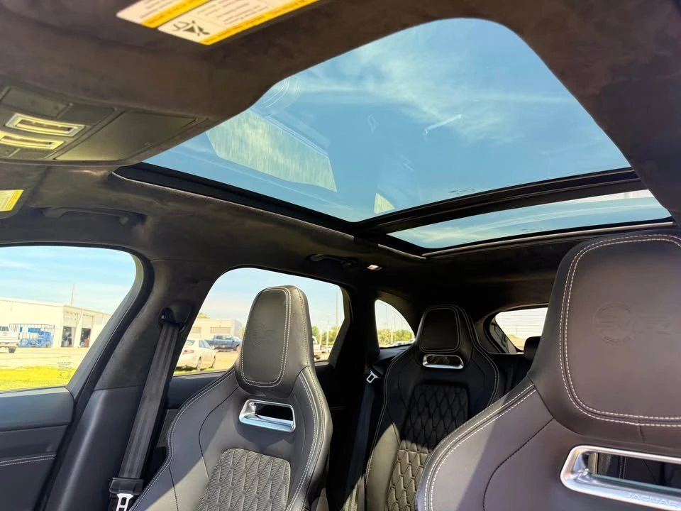 2020 Jaguar F-Pace SVR - Image 12 of 13