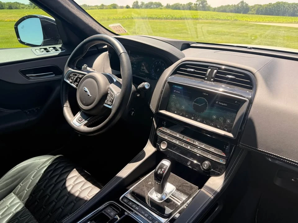 2020 Jaguar F-Pace SVR - Image 7 of 13
