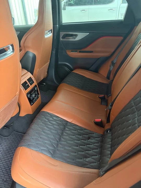 2020 Jaguar F-Pace SVR - Image 4 of 4