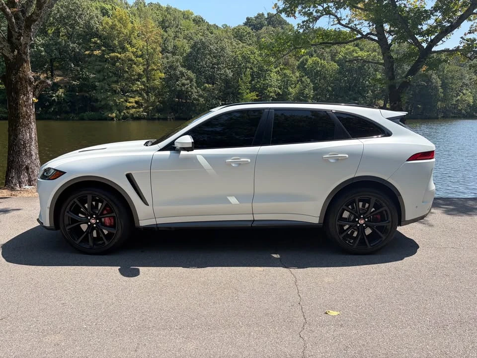 2020 Jaguar F-Pace SVR - Image 2 of 19