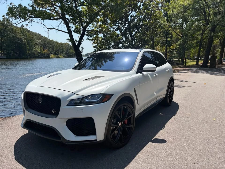 2020 Jaguar F-Pace SVR - Image 3 of 19