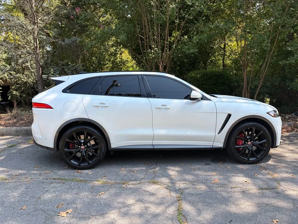 2020 Jaguar F-Pace SVR - Image 18 of 19
