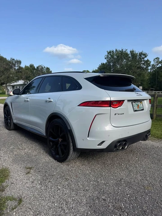 2020 Jaguar F-Pace SVR - Image 5 of 11
