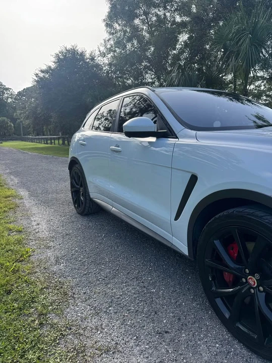 2020 Jaguar F-Pace SVR - Image 3 of 11