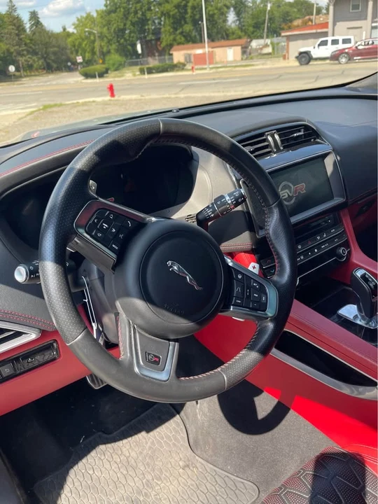 2020 Jaguar F-Pace SVR - Image 6 of 10