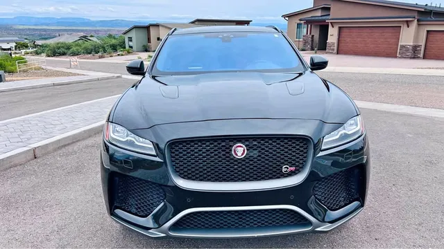 2020 Jaguar F-PACE SVR Sport Utility 4D
