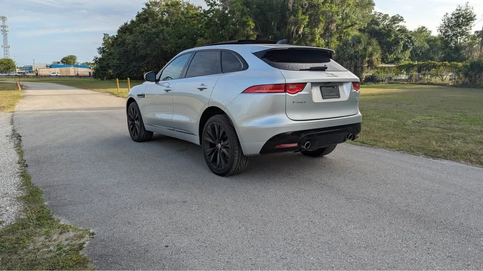 2020 Jaguar F-Pace SVR - Image 8 of 20