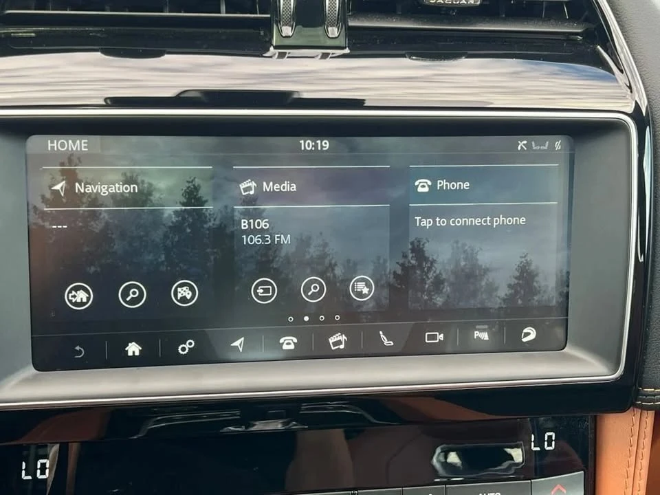 2020 Jaguar F-Pace SVR - Image 8 of 20