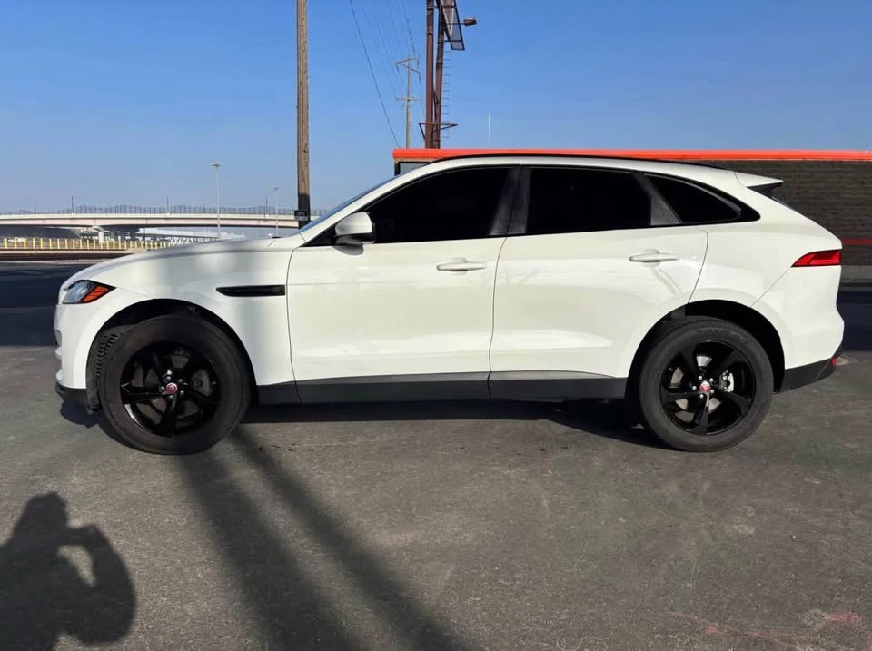 2020 Jaguar F-Pace - Image 2 of 10