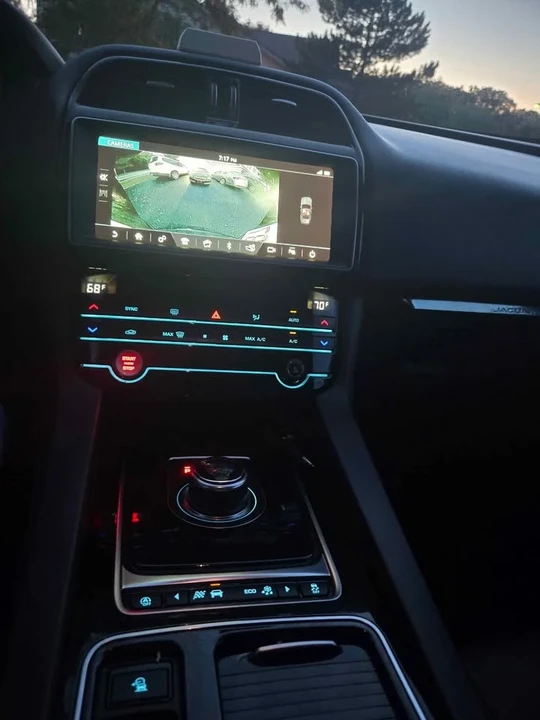 2020 Jaguar F-Pace - Image 2 of 10