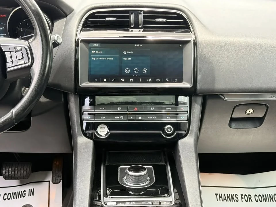 2020 Jaguar F-Pace - Image 12 of 20