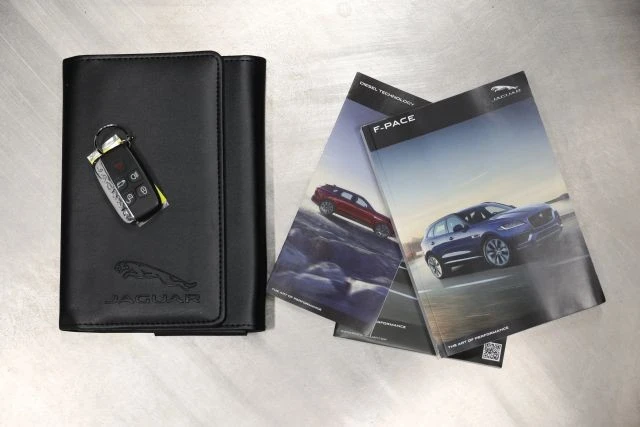 2020 Jaguar F-Pace - Image 6 of 21