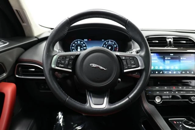 2020 Jaguar F-Pace - Image 18 of 21