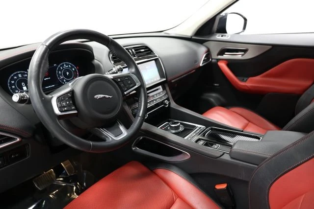 2020 Jaguar F-Pace - Image 2 of 12
