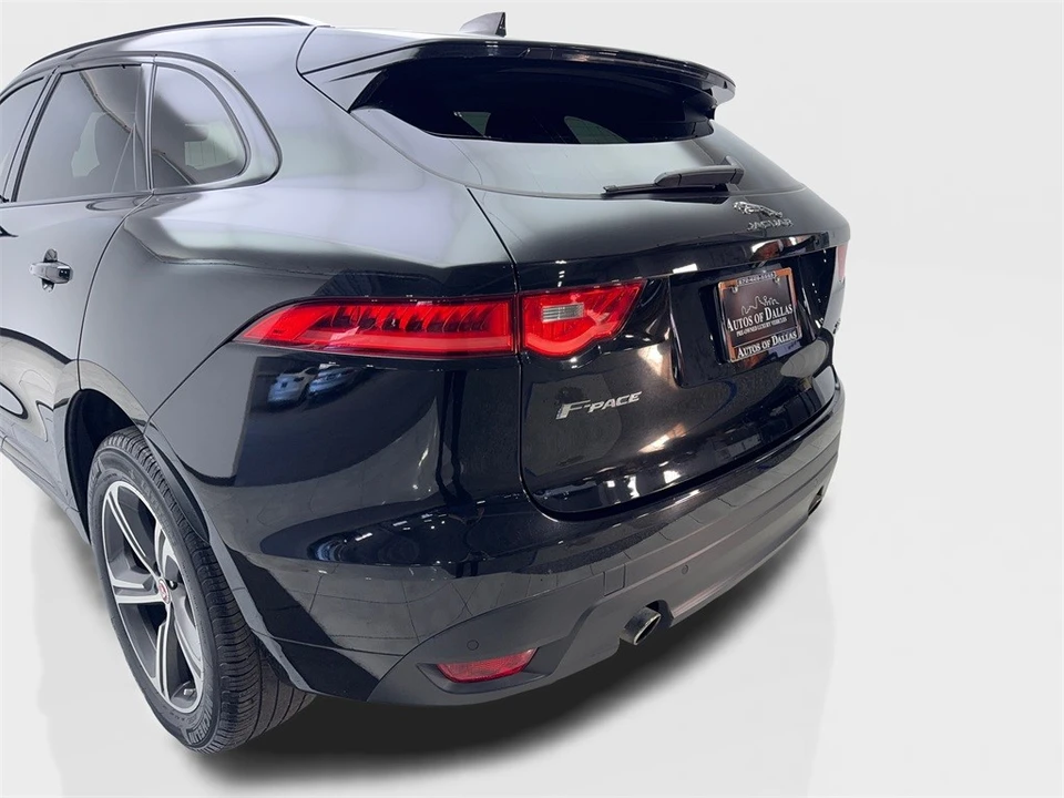 2020 Jaguar F-Pace - Image 19 of 21