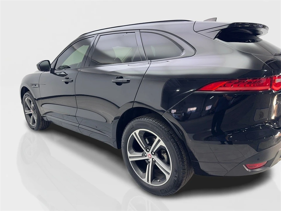 2020 Jaguar F-Pace - Image 14 of 21