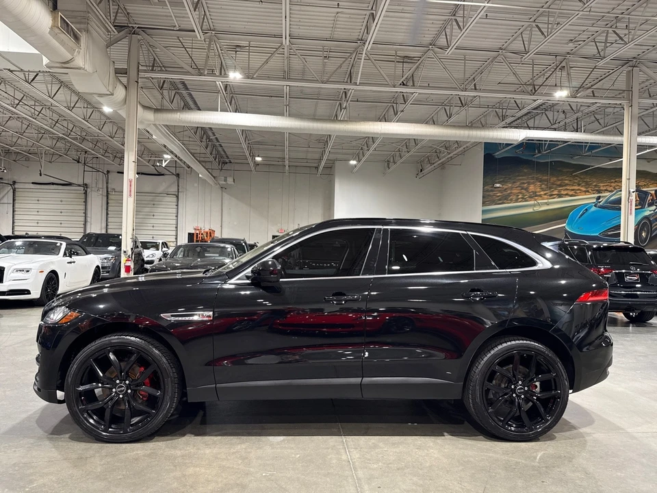 2020 Jaguar F-Pace - Image 5 of 12