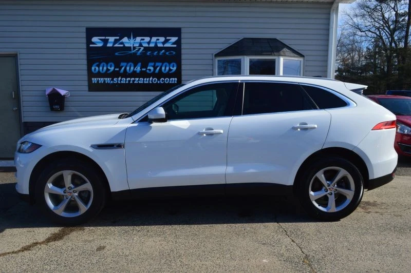 2020 Jaguar F-Pace - Image 2 of 12