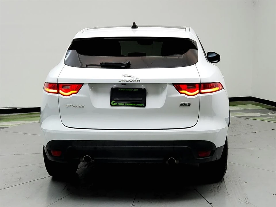 2020 Jaguar F-Pace - Image 6 of 21