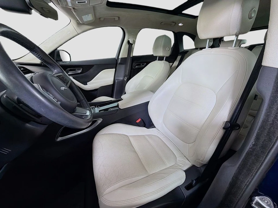 2020 Jaguar F-Pace - Image 12 of 21