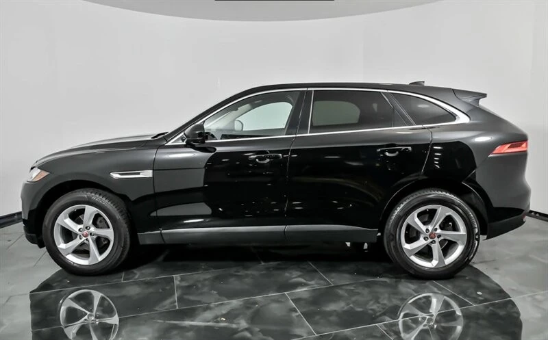 2020 Jaguar F-Pace - Image 7 of 21