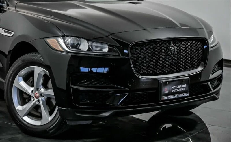 2020 Jaguar F-Pace - Image 2 of 21