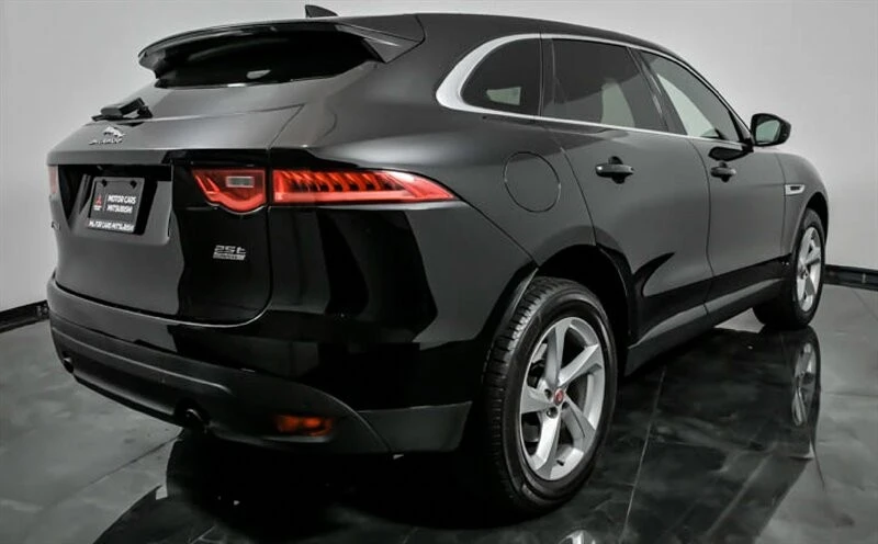 2020 Jaguar F-Pace - Image 10 of 21