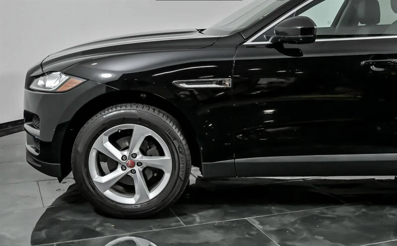 2020 Jaguar F-Pace - Image 6 of 21