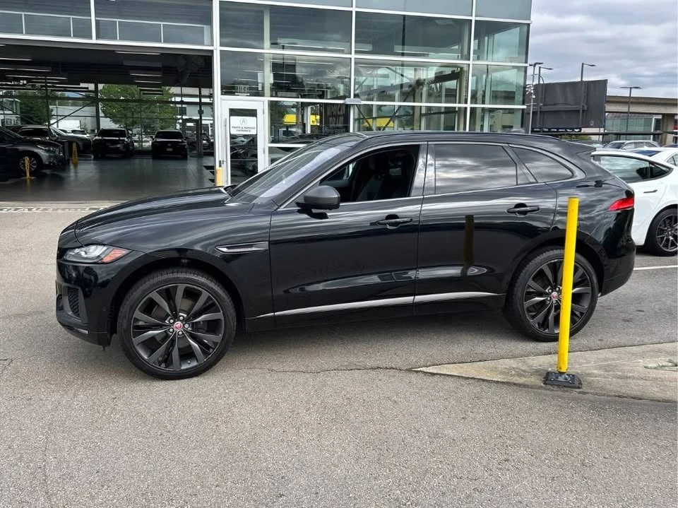 2020 Jaguar F-Pace - Image 4 of 15