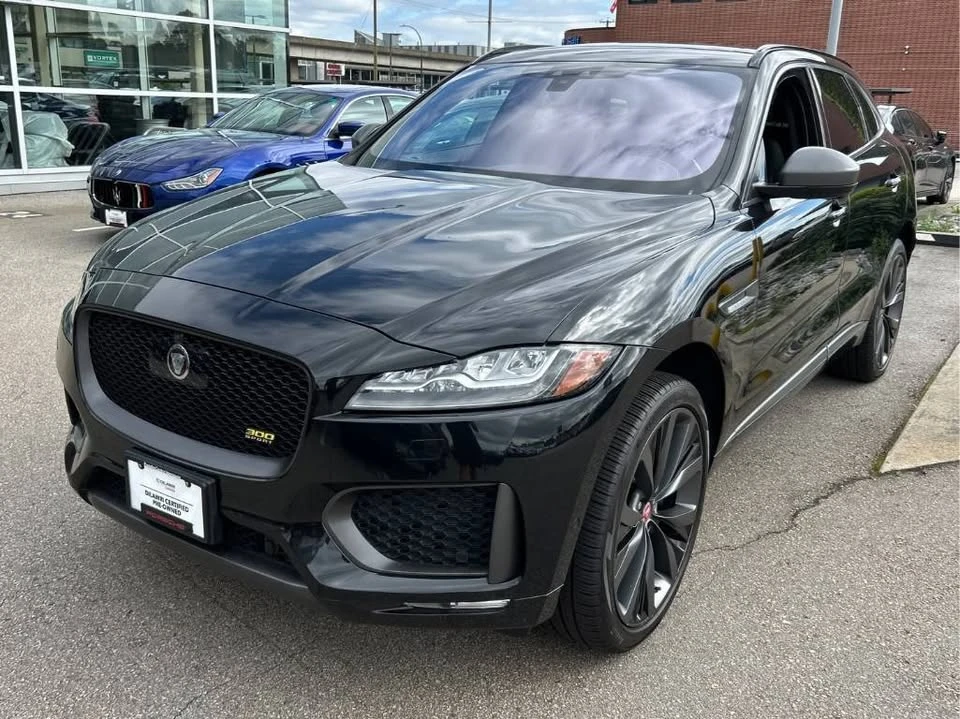 2020 Jaguar F-Pace - Image 5 of 15