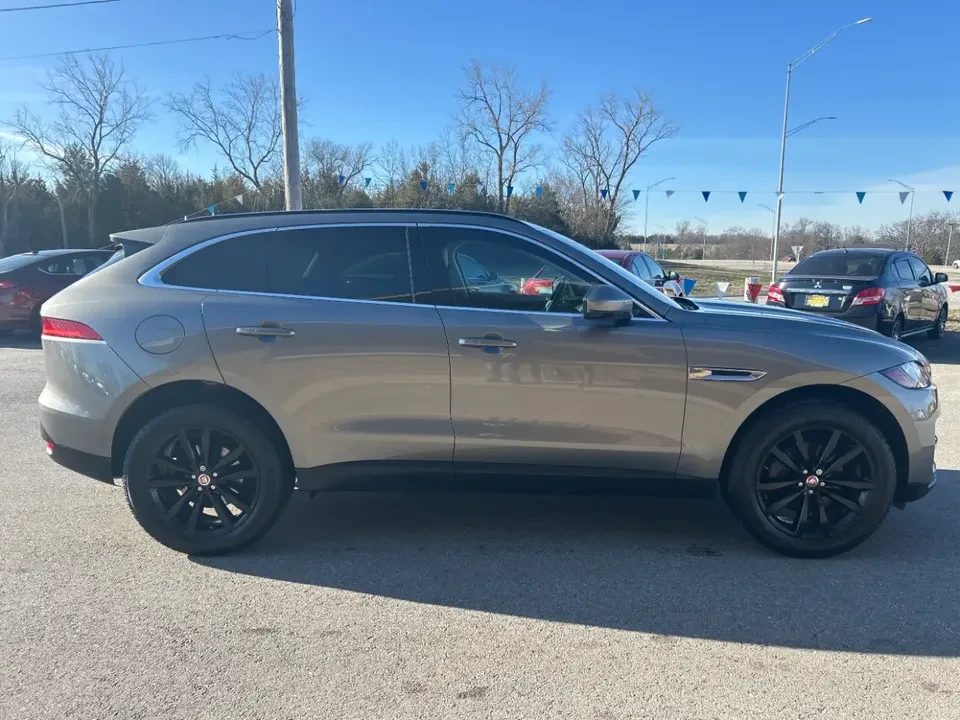 2020 Jaguar F-Pace - Image 2 of 5