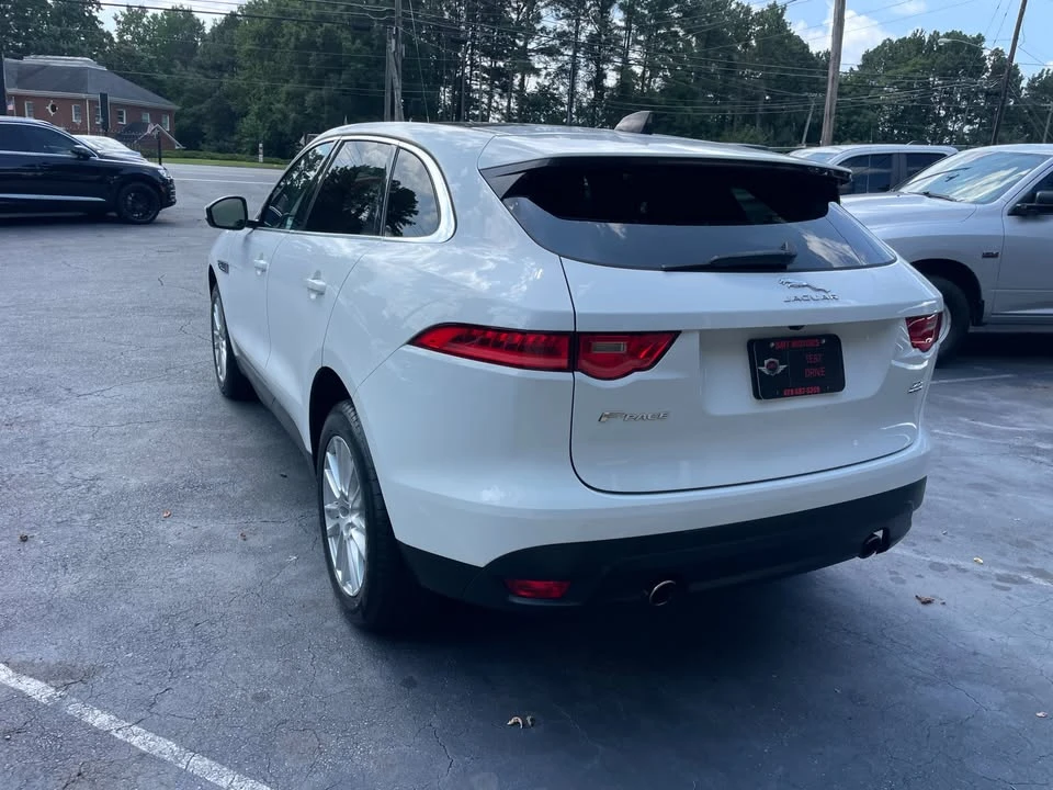 2020 Jaguar F-Pace - Image 7 of 20