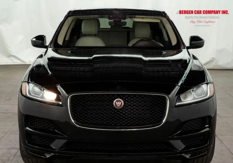 2020 Jaguar F-Pace - Image 2 of 12