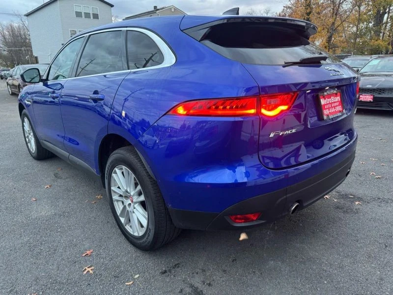 2020 Jaguar F-Pace - Image 5 of 12