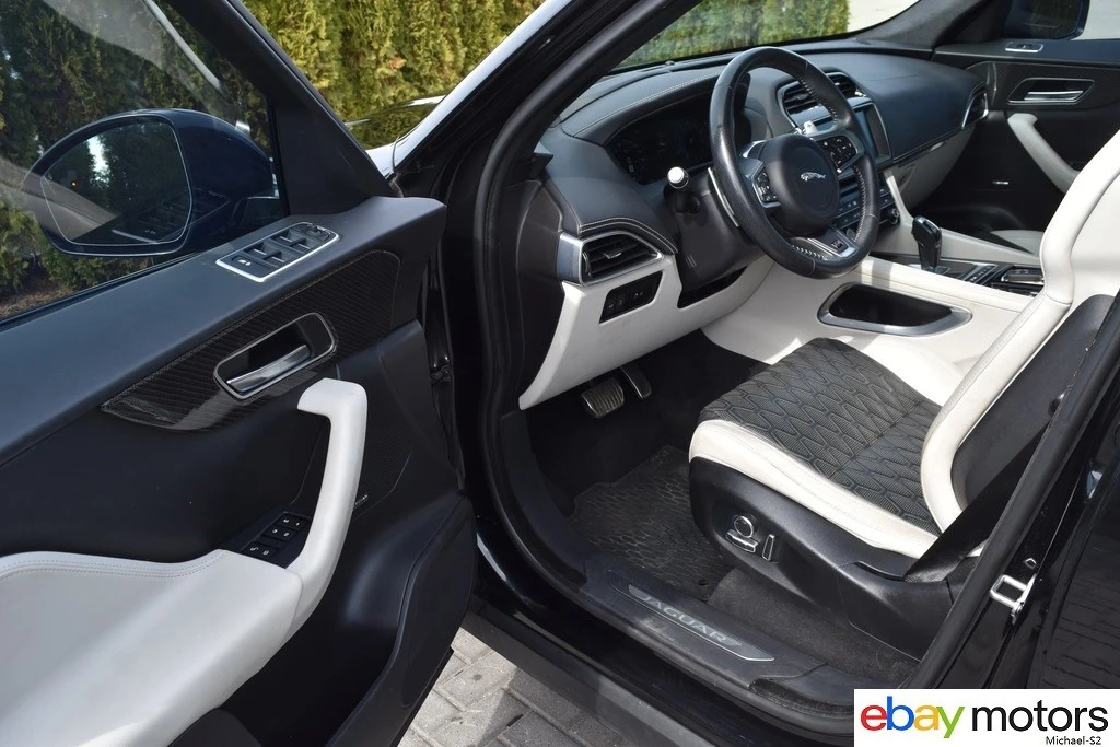 2020 Jaguar F-Pace SVR - Image 10 of 21